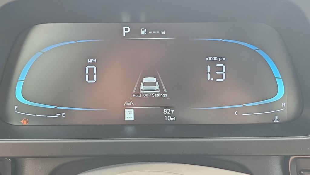 New 2026 Hyundai Elantra Sport FWD image 15