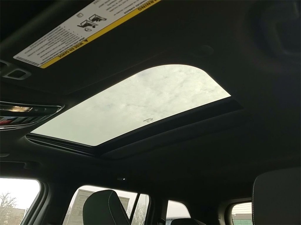 New 2025 Jeep Grand Cherokee Laredo X w/ Luxury Tech Group I image 37