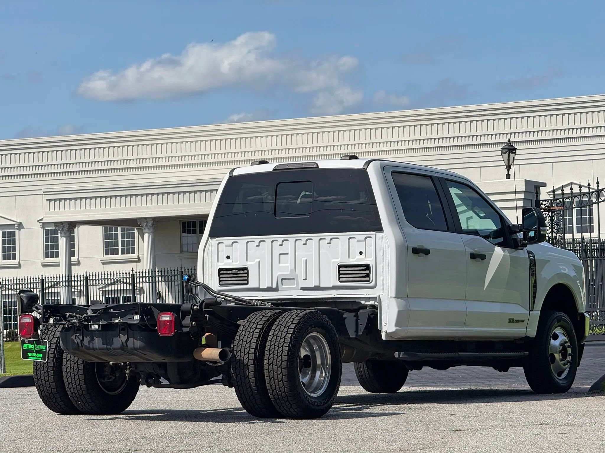 Used 2024 Ford F350 XL w/ XL Chrome Package AWD/4WD image 12
