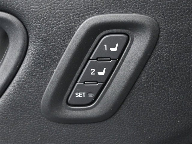 Used 2023 Honda Pilot Touring image 28