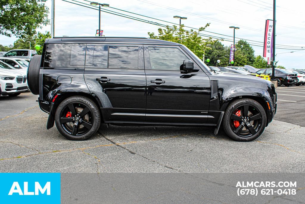Used 2025 Land Rover Defender 110 X AWD/4WD image 8