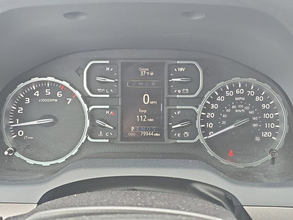 Used 2021 Toyota Tundra SR5 w/ SX Package image 16