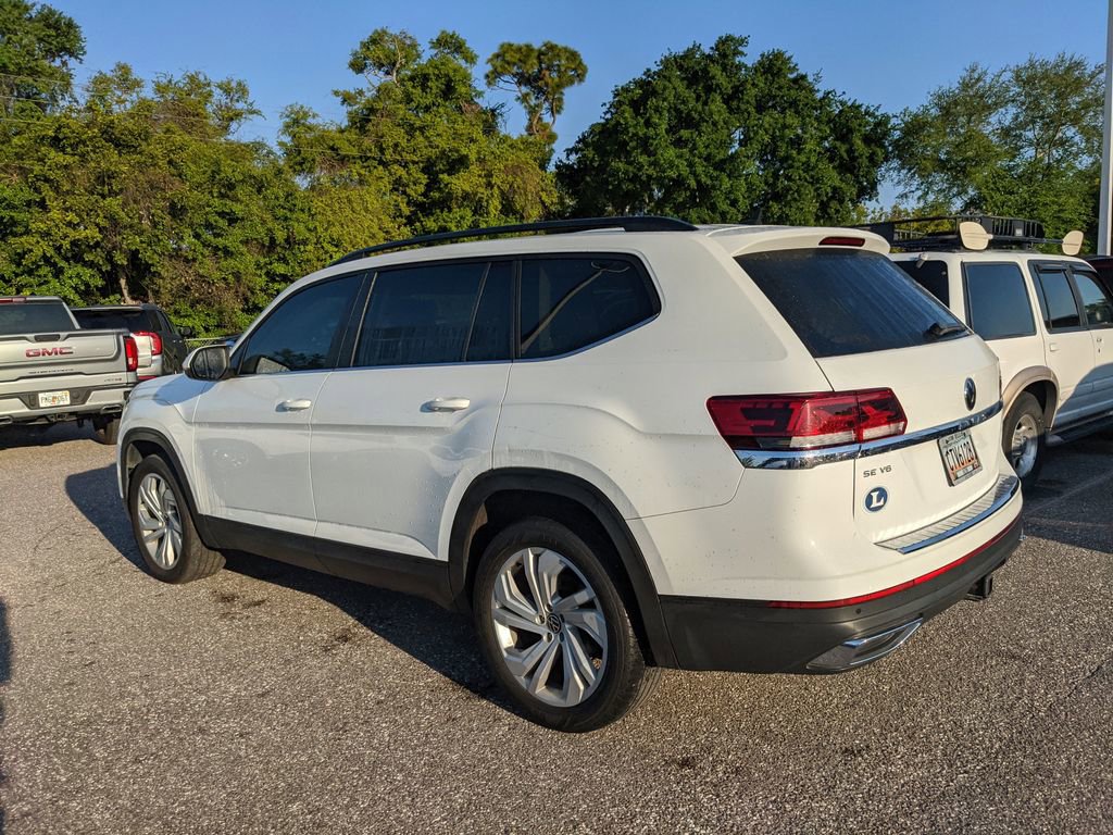 Used 2022 Volkswagen Atlas SE w/ Panoramic Sunroof Package image 3