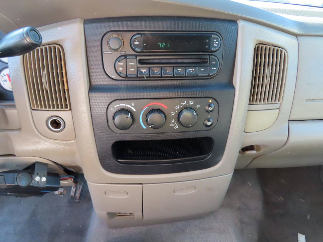Used 2005 Dodge Ram 2500 Truck SLT w/ Trailer Tow Group AWD/4WD image 27