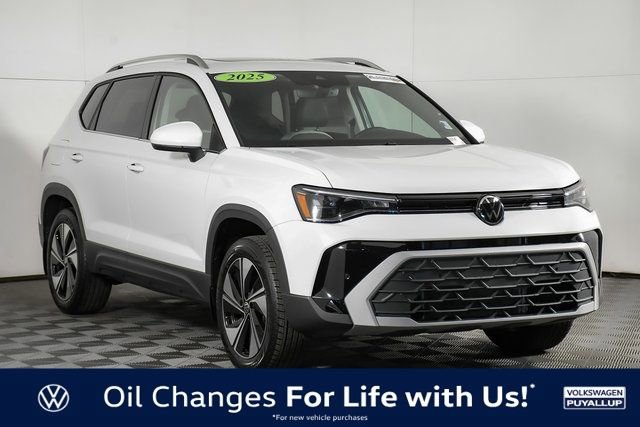 New 2025 Volkswagen Taos SE
