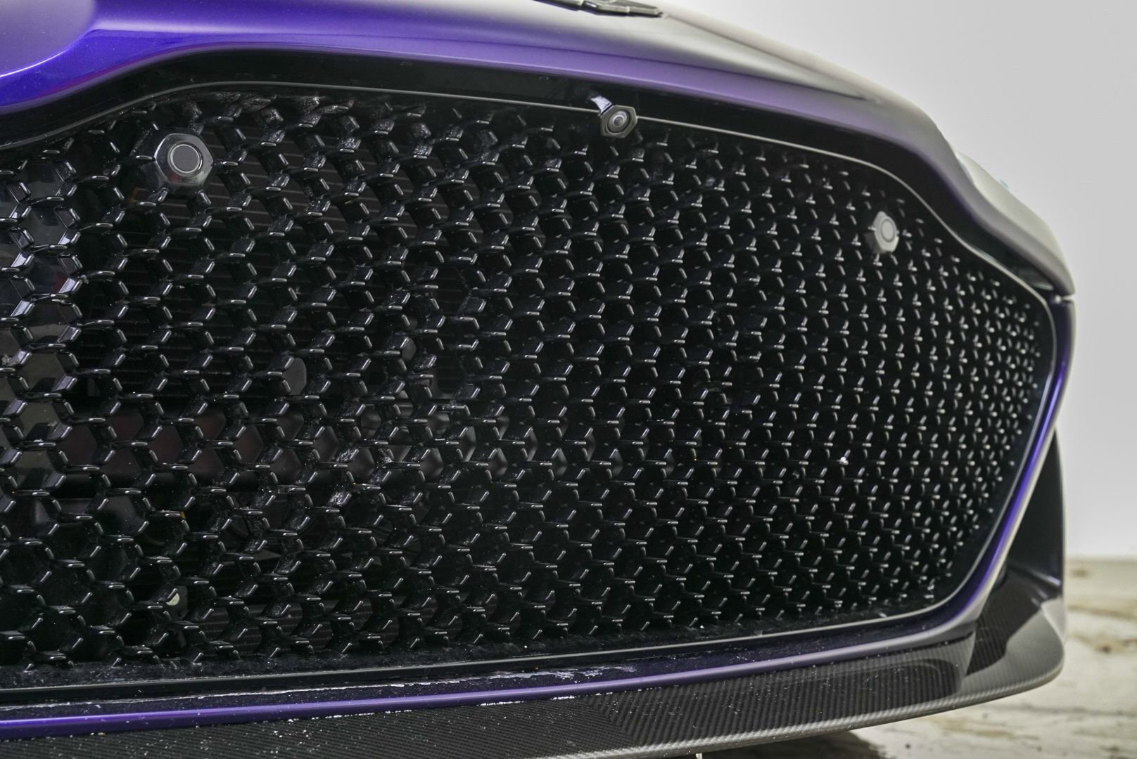 Used 2023 Aston Martin DBS Coupe image 39