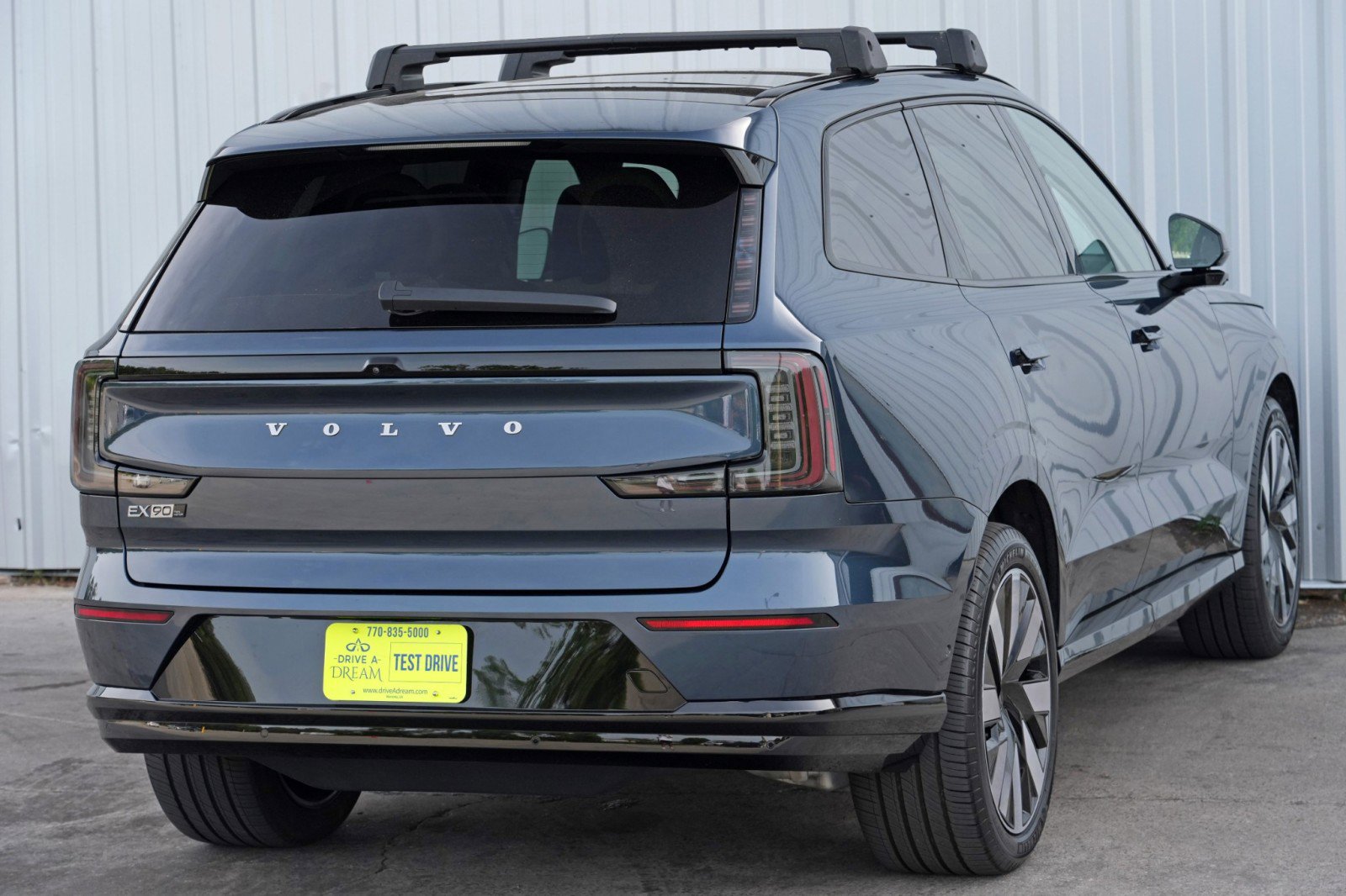 Used 2025 Volvo EX90 Ultra AWD/4WD image 51