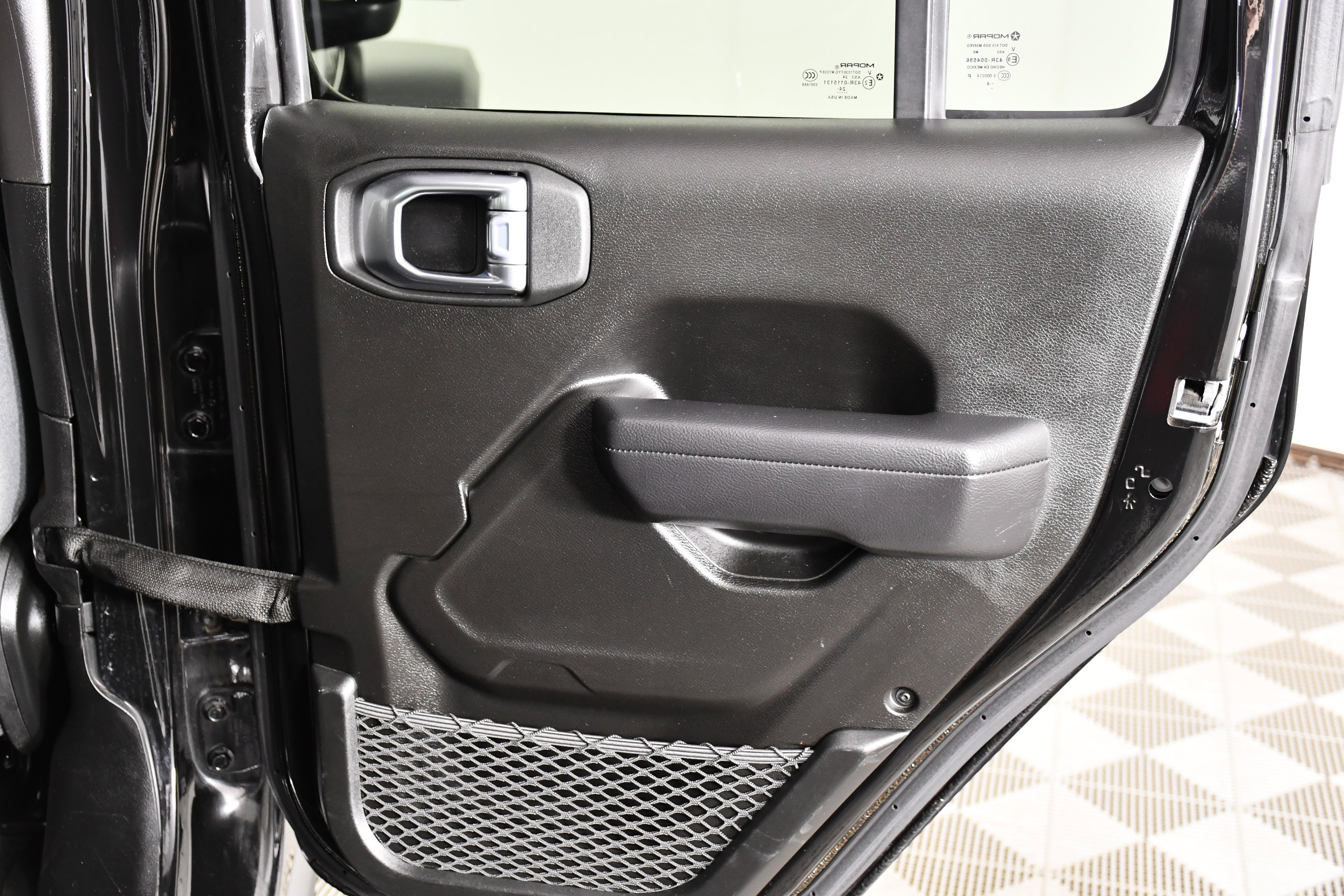 Used 2025 Jeep Wrangler Unlimited Rubicon image 37