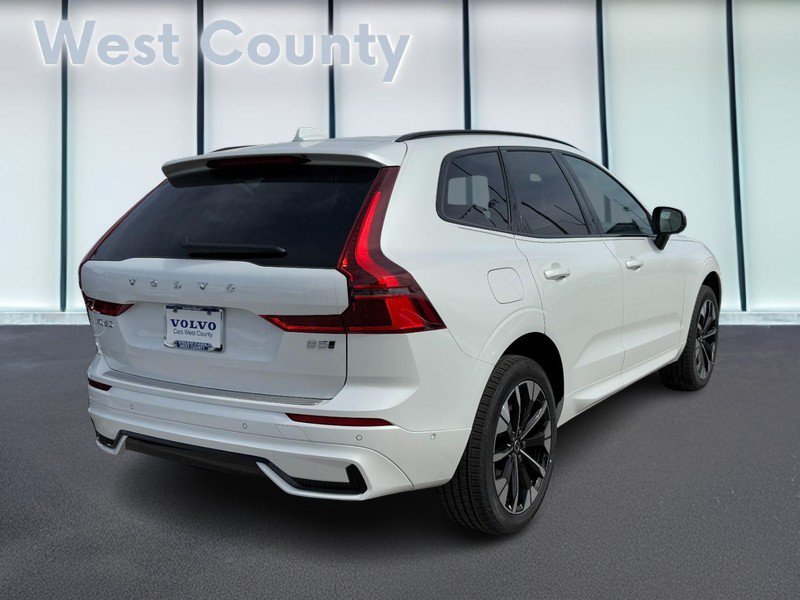 New 2026 Volvo XC60 B5 Plus w/ Protection Package Premier AWD/4WD image 3