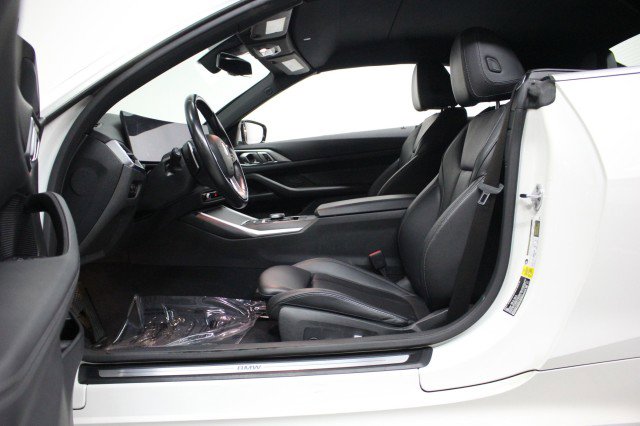 Used 2024 BMW 430i Convertible RWD image 7