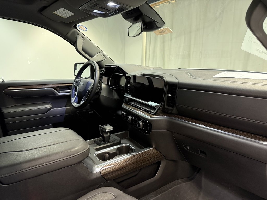 Used 2025 Chevrolet Silverado 1500 RST w/ All Star Edition Plus image 15