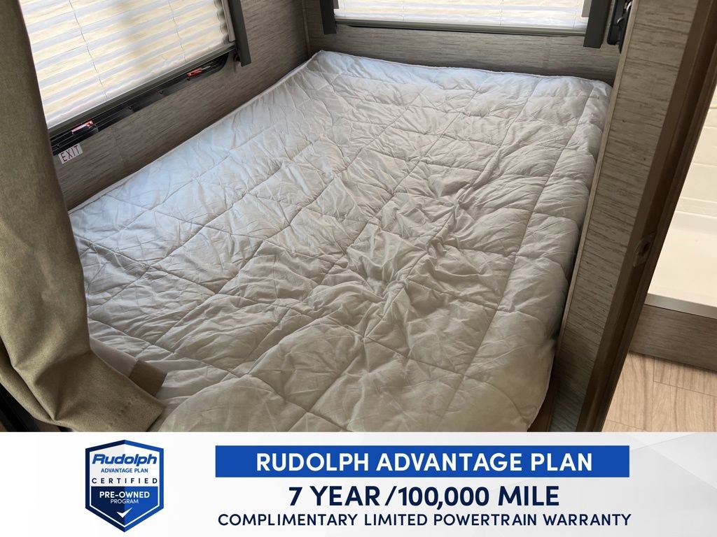 Used 2022 Ford E-350 and Econoline 350 Super Duty w/ Motorhome Prep Package image 41