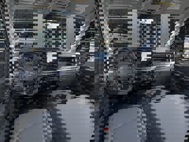 New 2025 Ford F550 4x4 Regular Cab Super Duty image 9