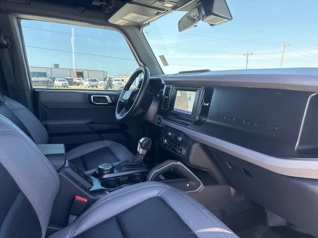 Used 2023 Ford Bronco Big Bend w/ Sasquatch Package AWD/4WD image 16
