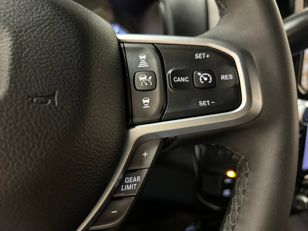Used 2025 RAM 2500 Big Horn AWD/4WD image 22