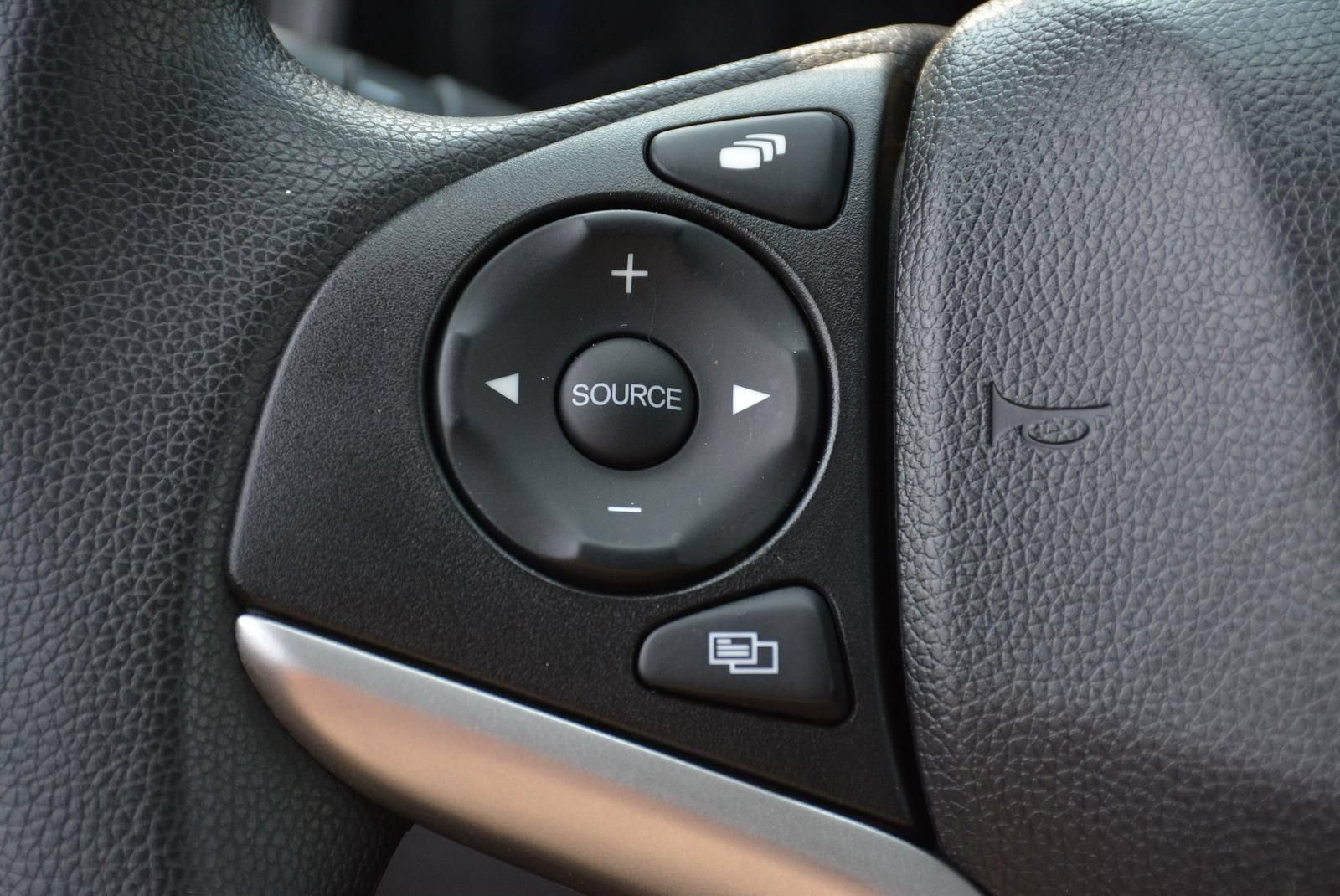 Used 2015 Honda Fit EX image 27