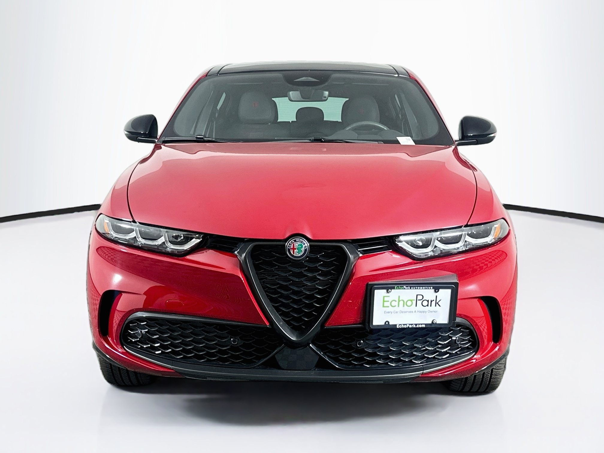 Used 2024 Alfa Romeo Tonale Veloce AWD/4WD image 2