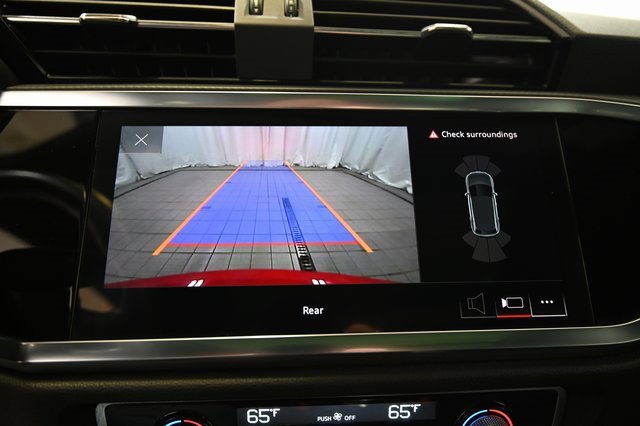 Used 2024 Audi Q3 2.0T Premium image 6