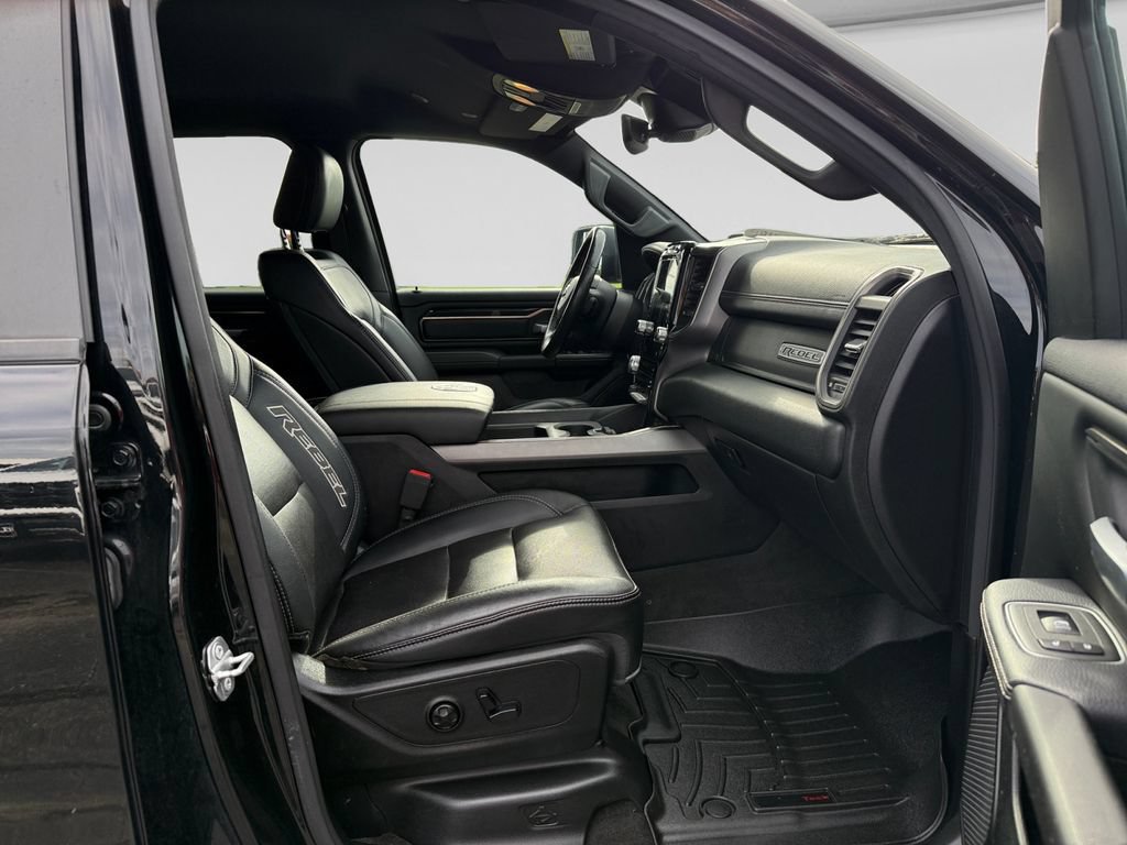 Used 2020 RAM 1500 Rebel AWD/4WD image 16