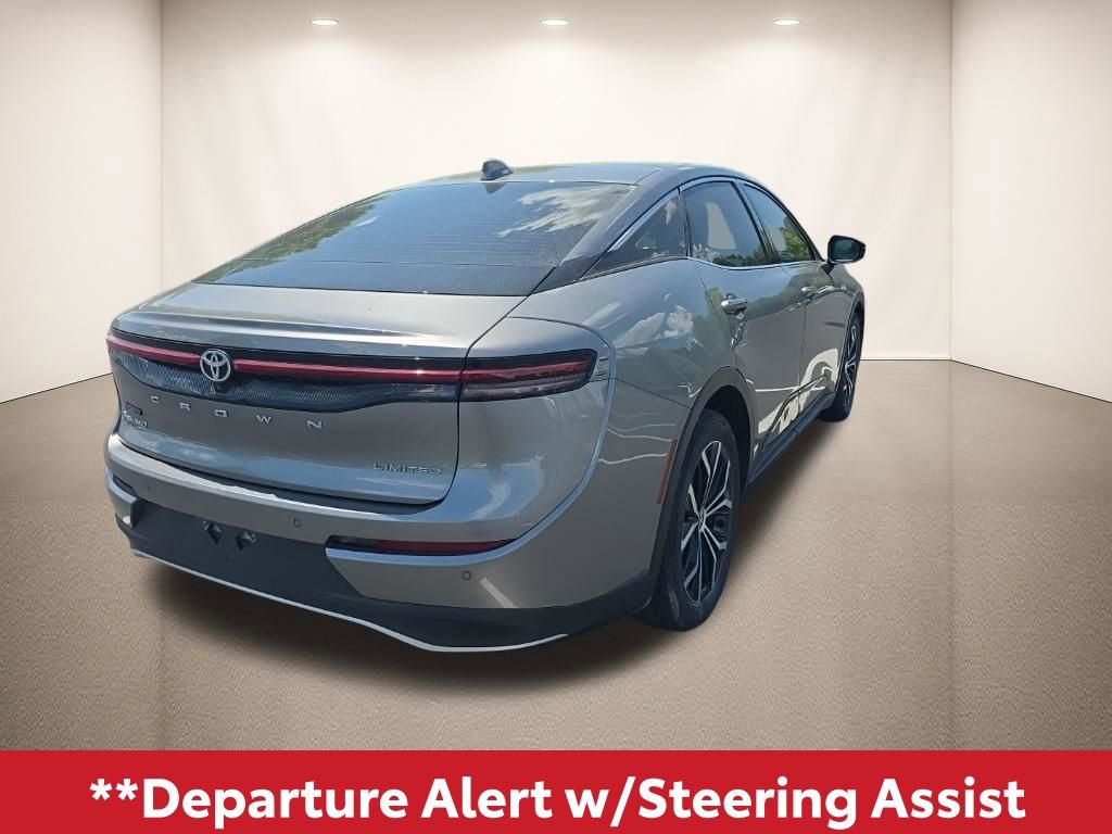 Used 2024 Toyota Crown Limited image 6