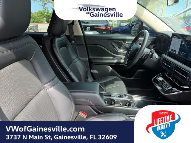 Used 2024 Lincoln Corsair Reserve FWD image 9