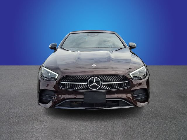 Used 2023 Mercedes-Benz E 450 4MATIC Cabriolet image 3