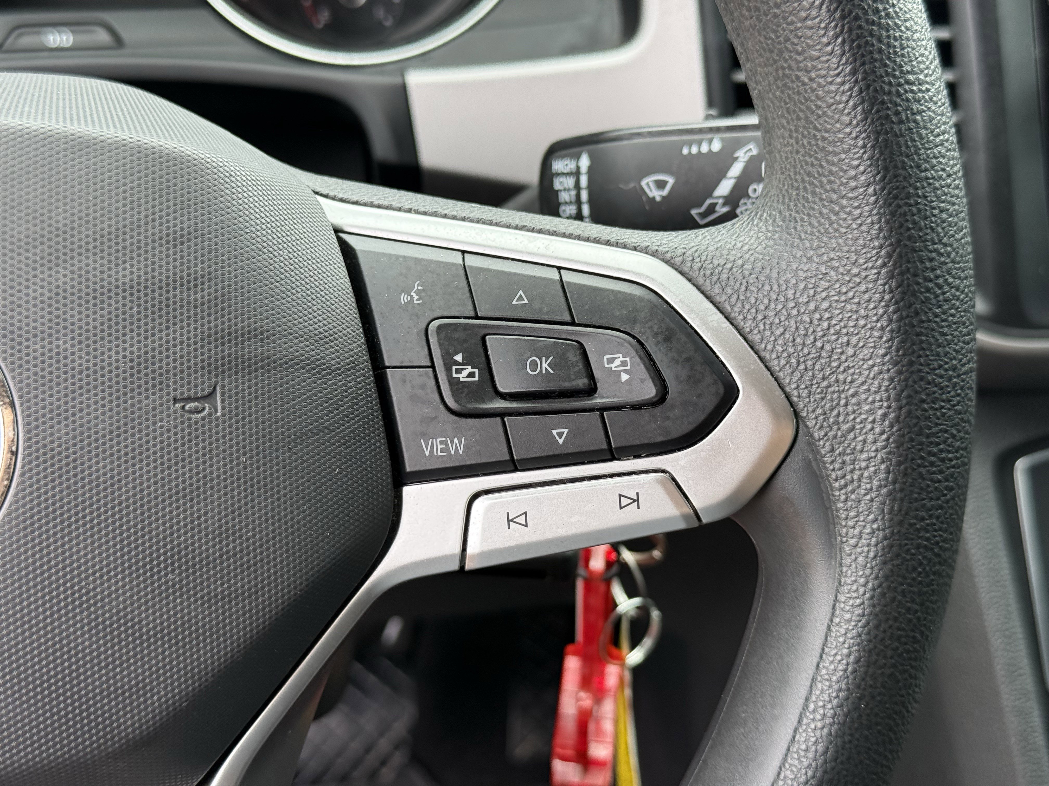 Used 2021 Volkswagen Atlas S FWD image 17