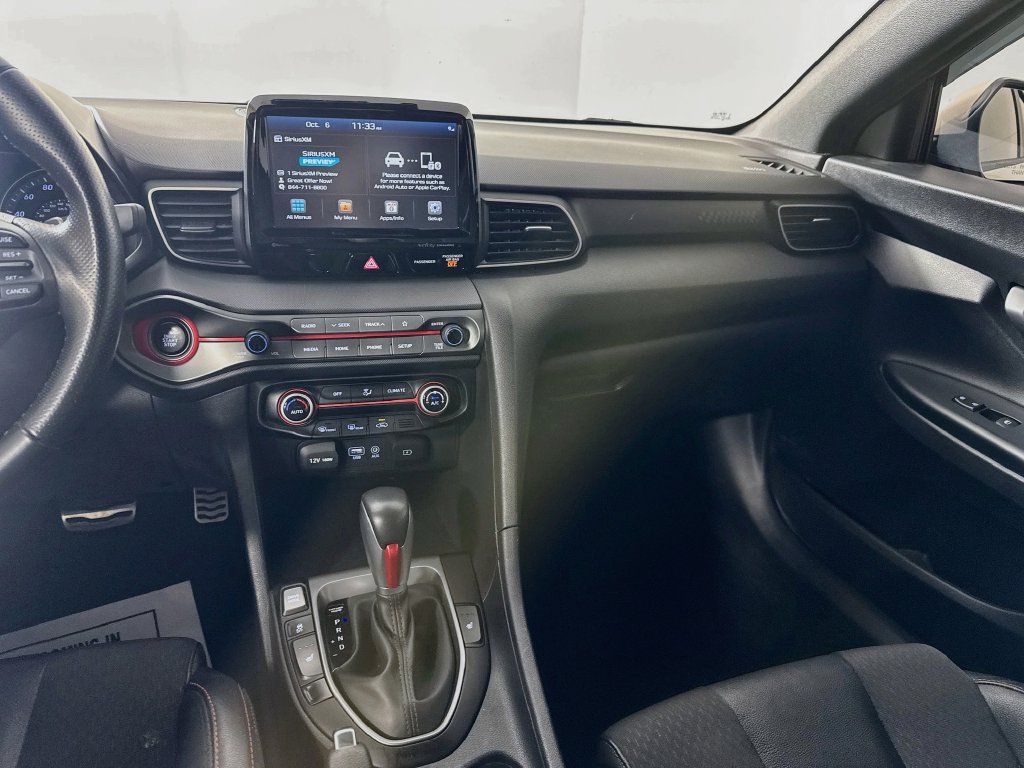 Used 2019 Hyundai Veloster Turbo FWD image 29