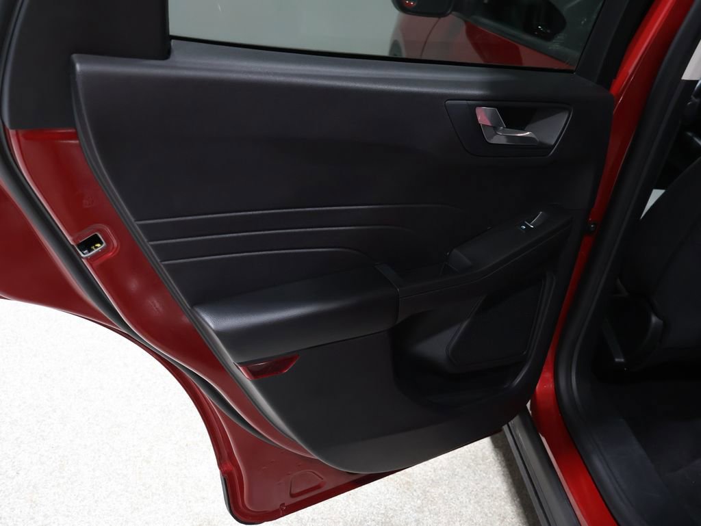 Used 2021 Ford Escape SE w/ Convenience Package image 18