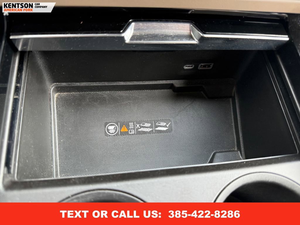 Used 2025 GMC Yukon XL Denali image 28