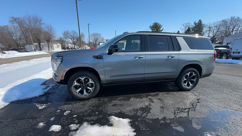 New 2026 GMC Yukon XL AT4 Ultimate image 7