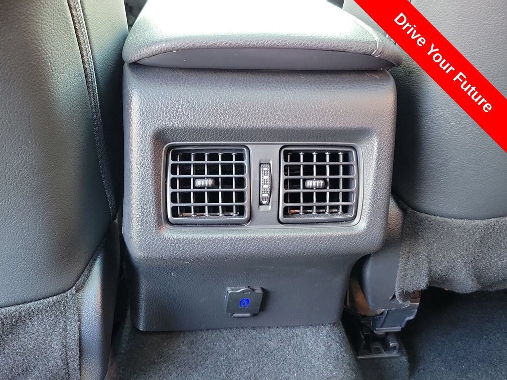 Used 2024 Toyota Camry XSE FWD image 27