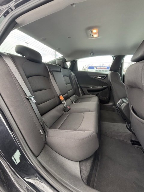 Used 2023 Chevrolet Malibu LT image 17