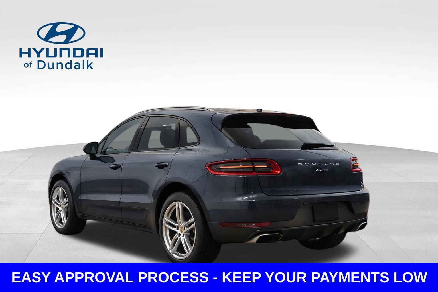Used 2017 Porsche Macan AWD/4WD image 5