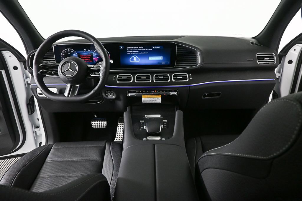 New 2026 Mercedes-Benz GLS 450 4MATIC image 16