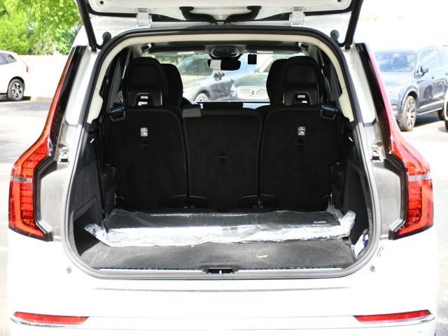 Used 2025 Volvo XC90 B6 Plus w/ Protection Package Premier AWD/4WD image 26