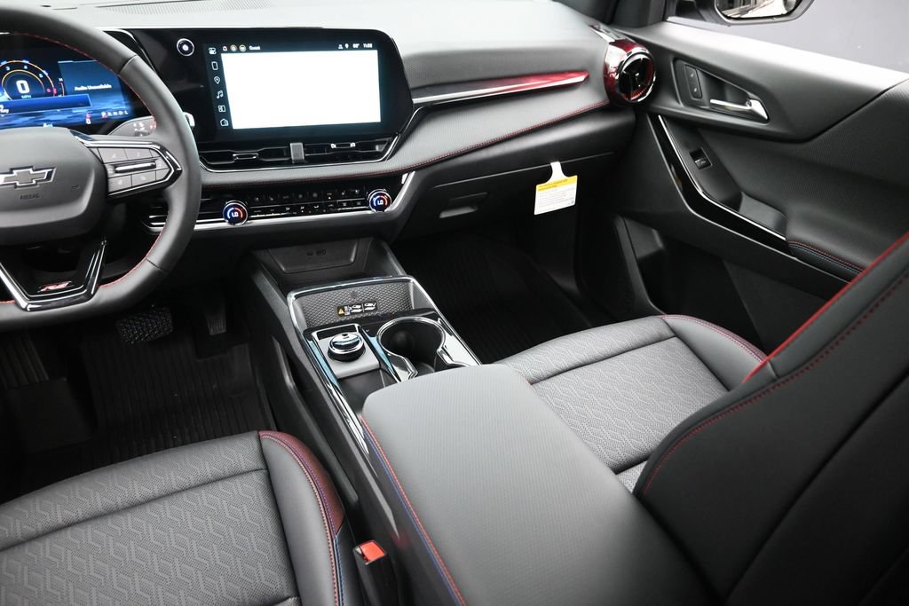 New 2026 Chevrolet Equinox RS w/ Convenience Package III AWD/4WD image 15