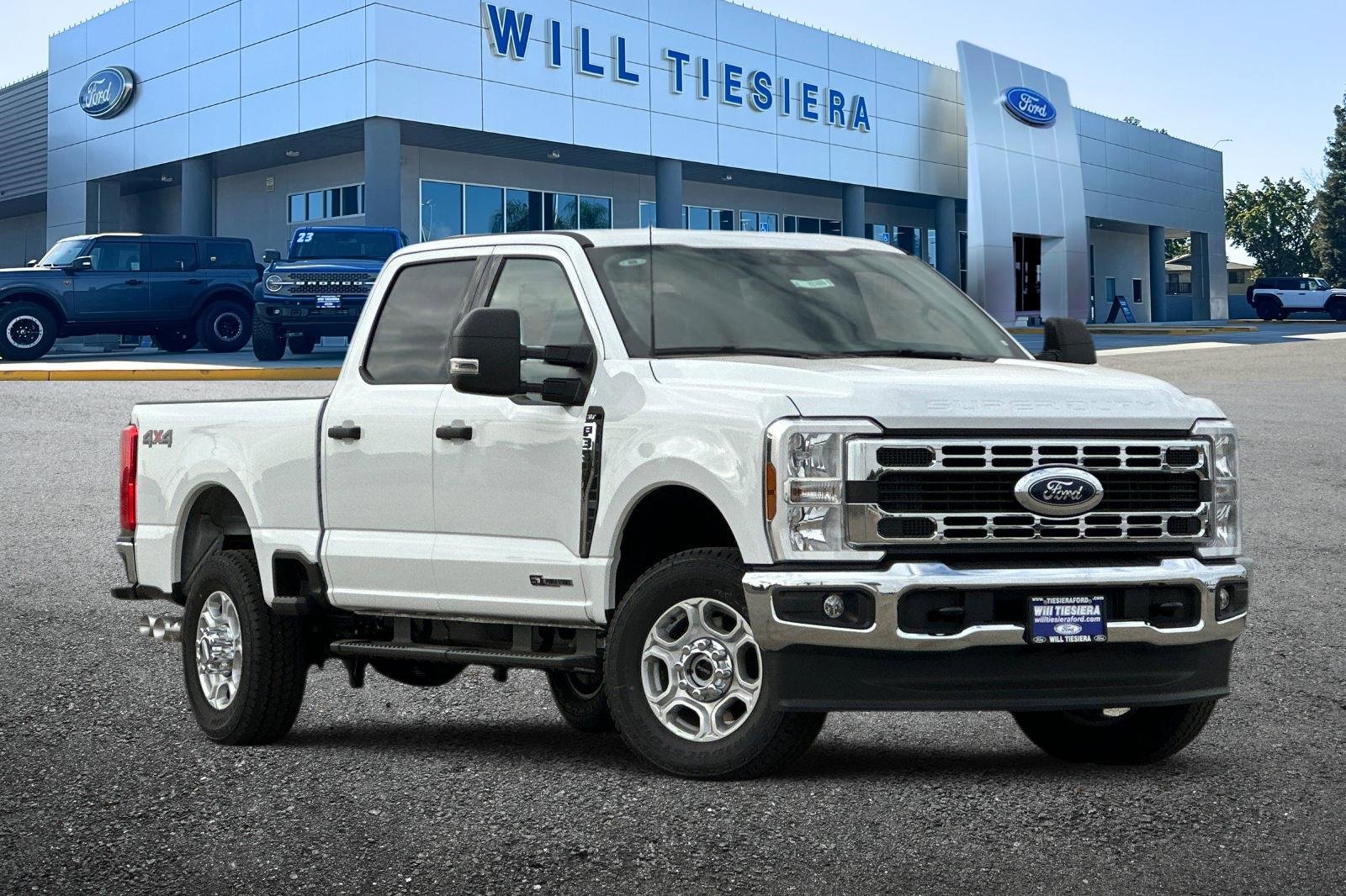 New 2026 Ford F350 XLT image 2