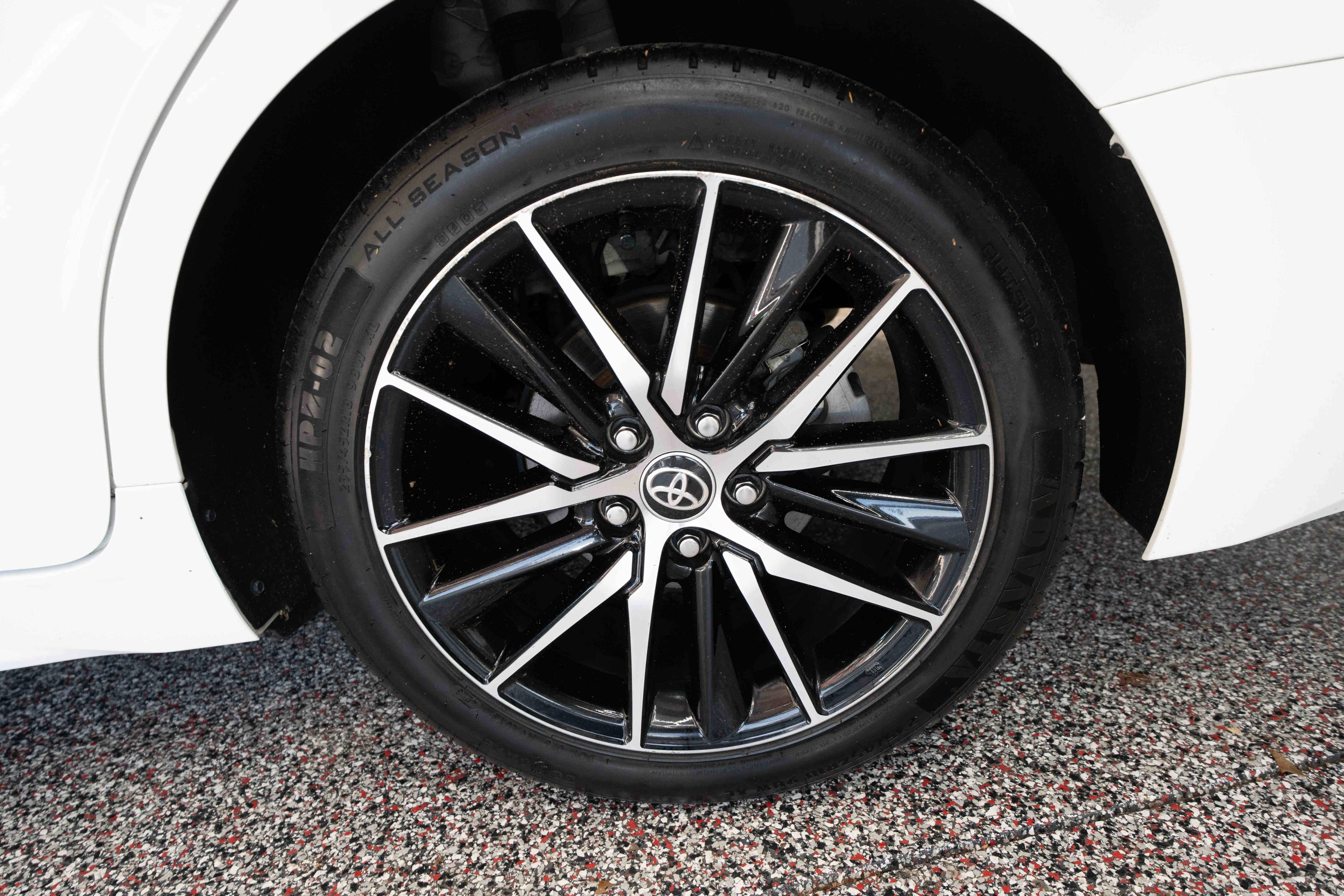 Used 2022 Toyota Camry SE FWD image 28