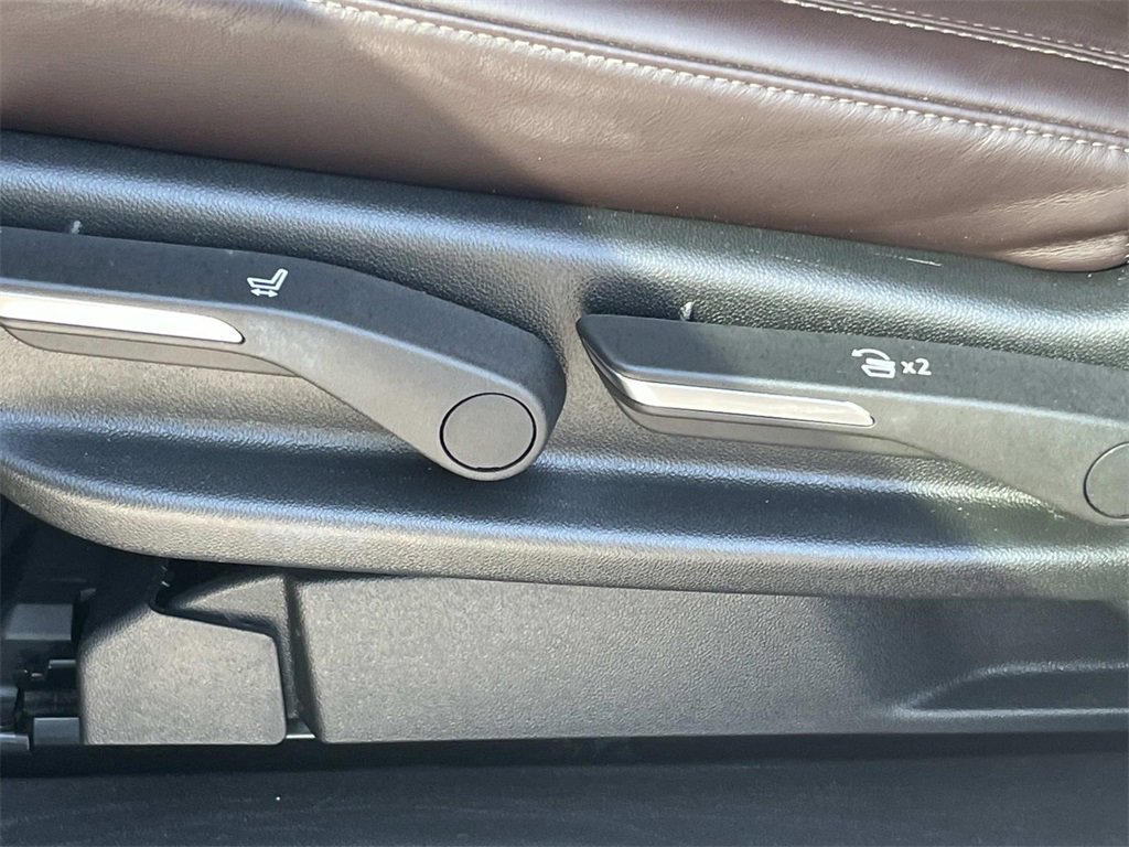 Used 2021 Cadillac Escalade Sport Platinum image 14