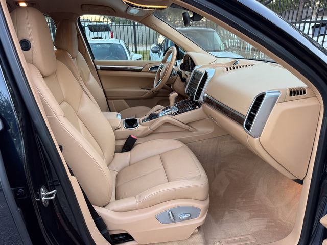 Used 2015 Porsche Cayenne Diesel image 17
