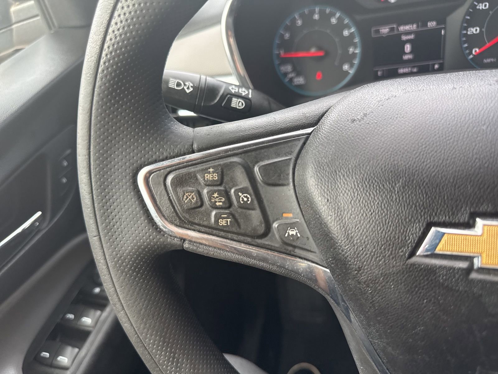 Used 2020 Chevrolet Equinox LS FWD image 31