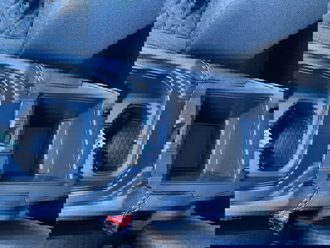 Used 2025 Nissan Kicks SV image 20