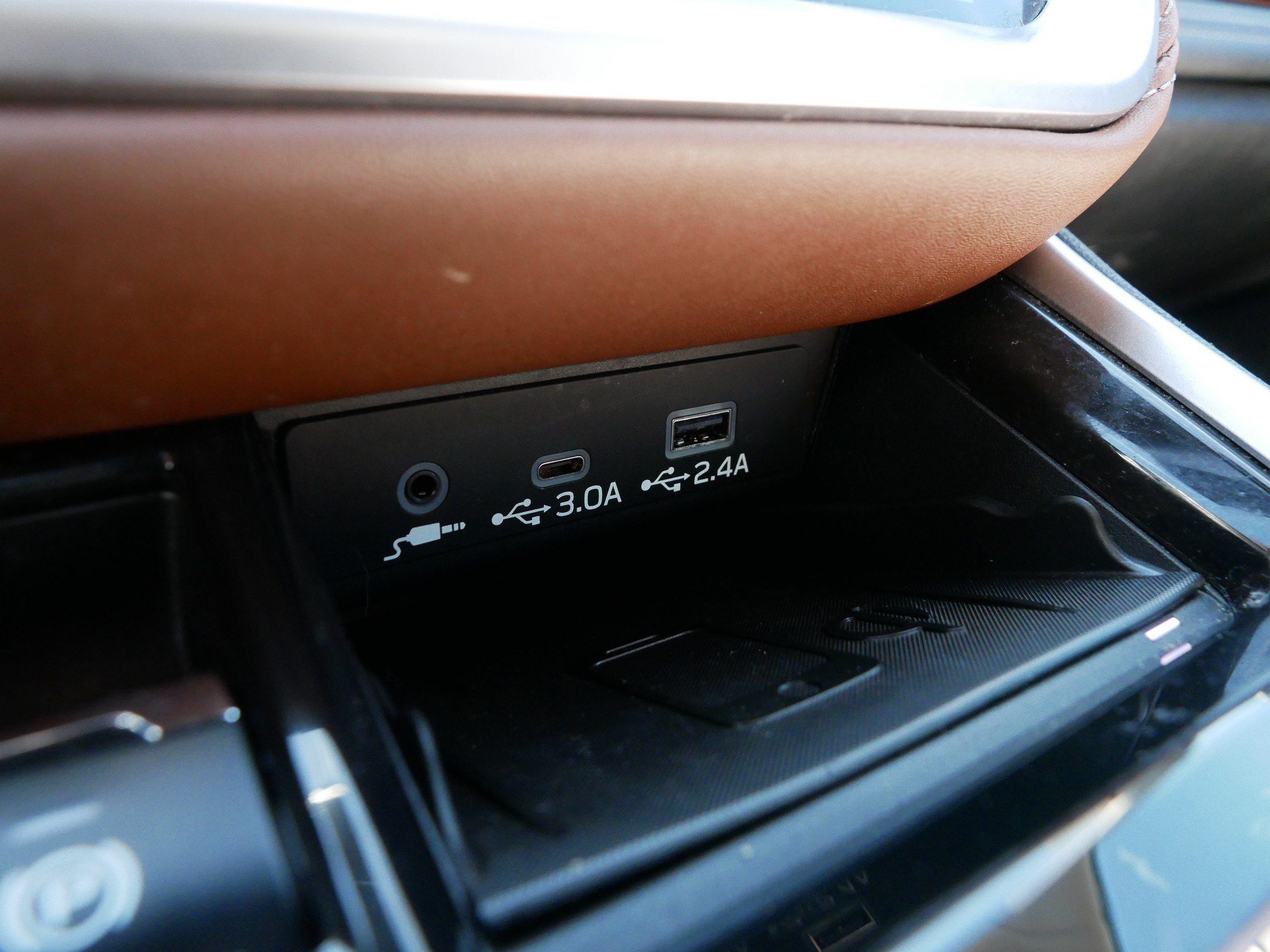Used 2023 Subaru Outback Touring AWD/4WD image 33