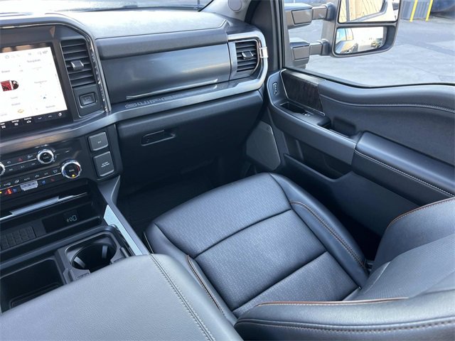 Used 2025 Ford F350 Lariat w/ Lariat Ultimate Package image 16