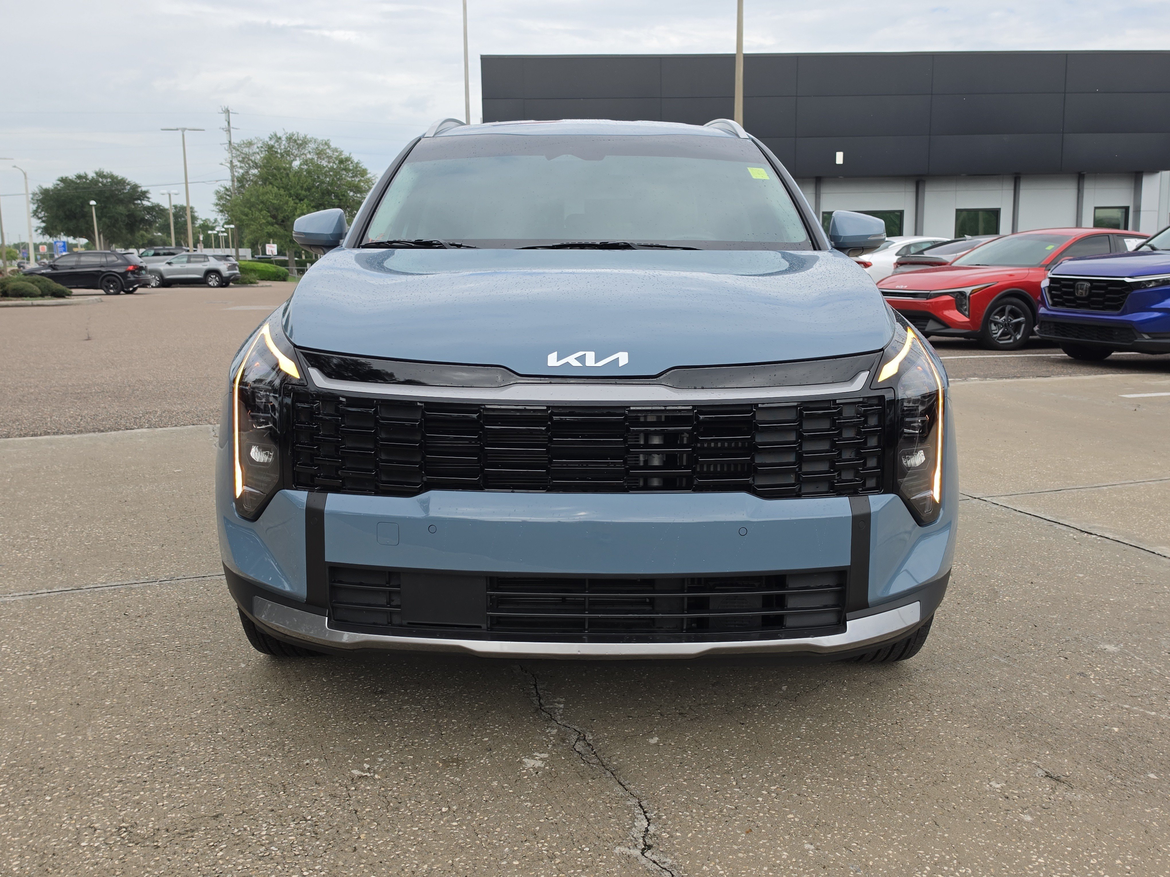 Used 2026 Kia Sportage EX AWD/4WD image 3