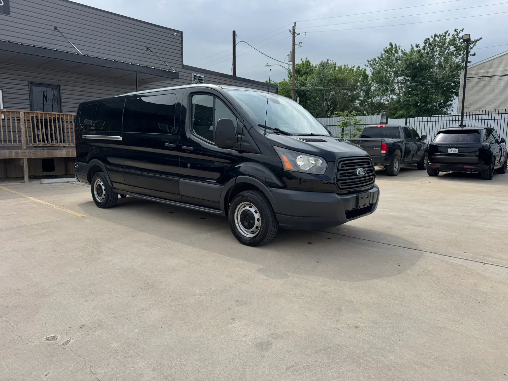 Used 2018 Ford Transit 350 XL RWD image 12