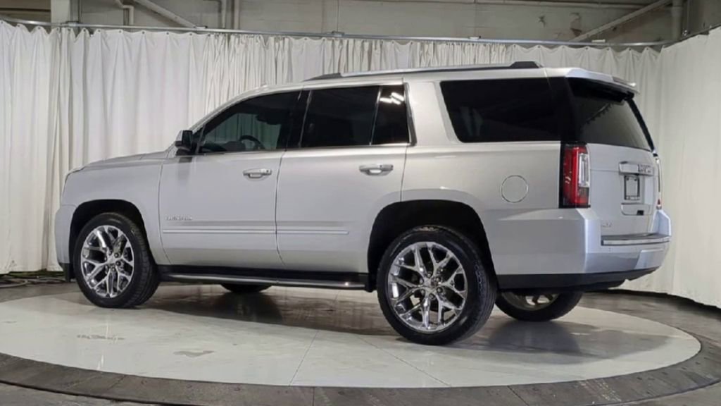 Used 2020 GMC Yukon Denali image 8