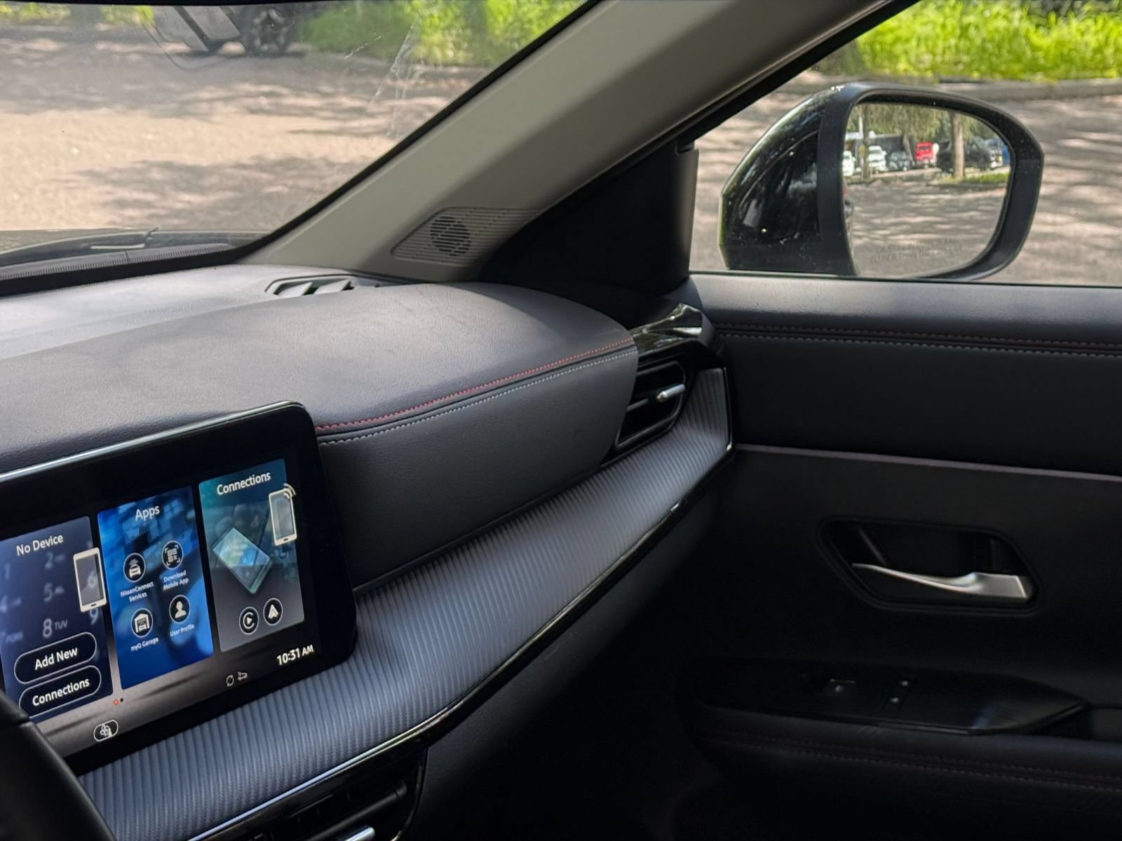 Used 2026 Nissan Kicks SR FWD image 31