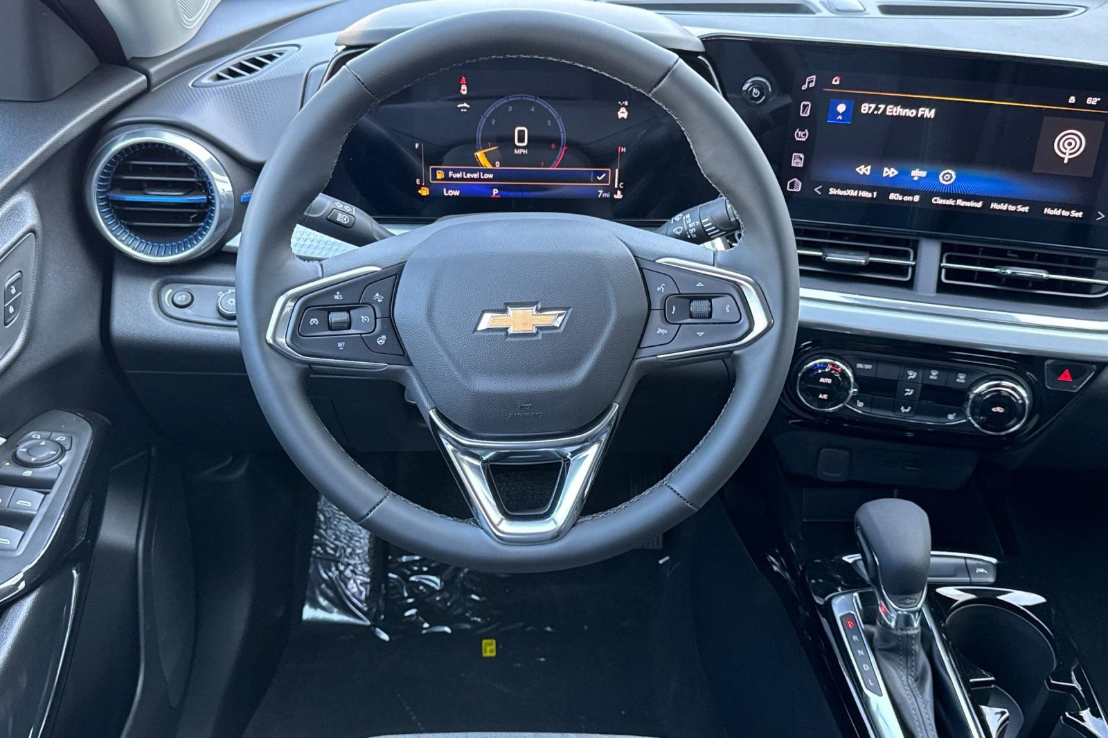 New 2026 Chevrolet Trax LT w/ Driver Confidence Package image 13